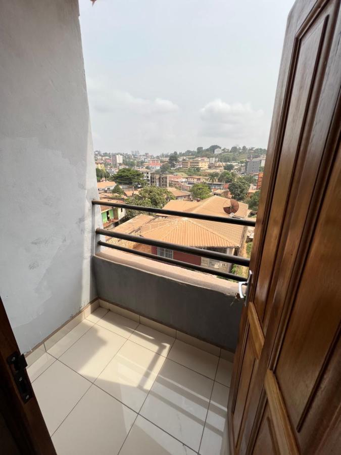 Appartement Les Logis De Nouvelle Route Bastos à Yaoundé Extérieur photo