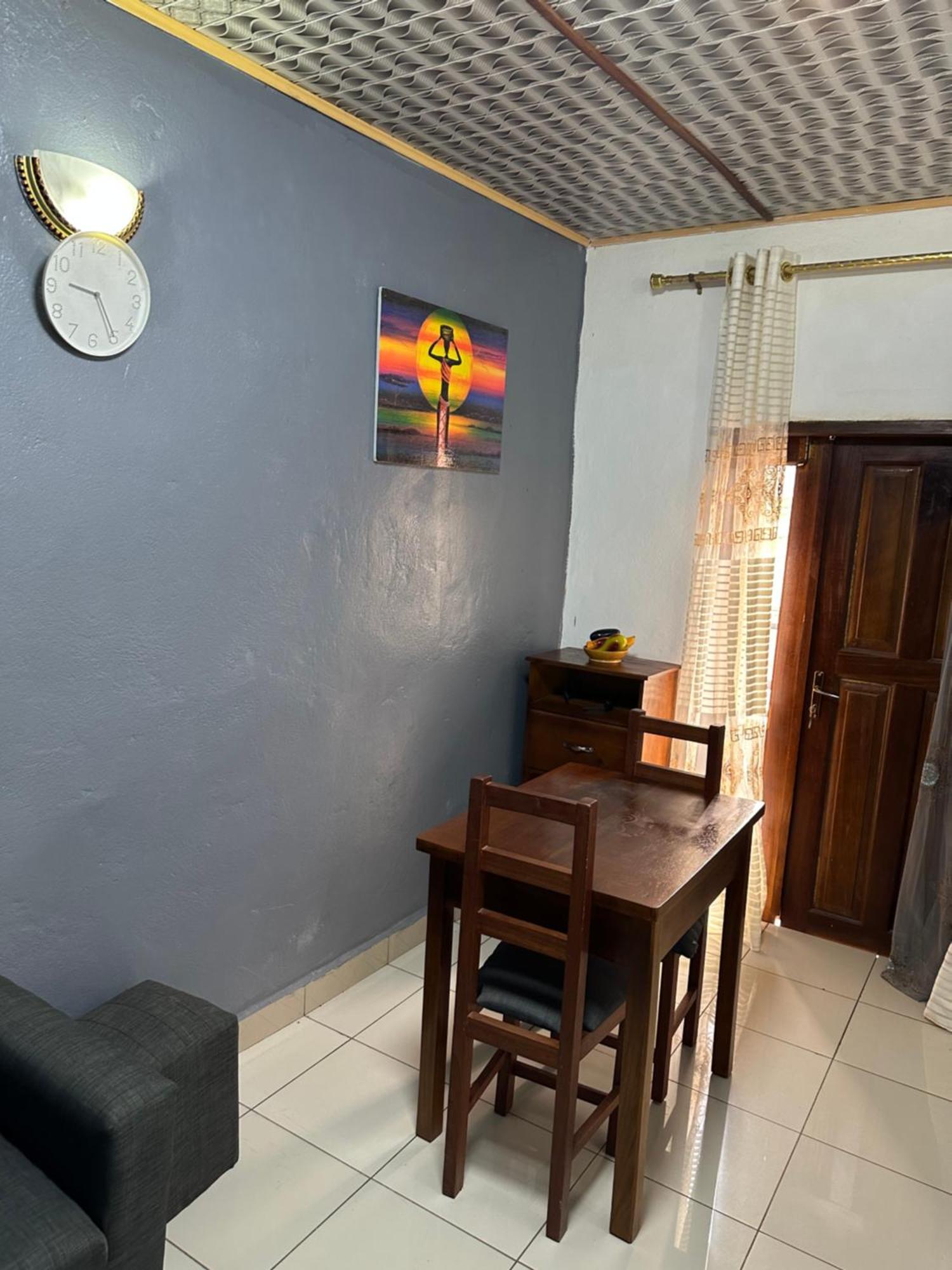 Appartement Les Logis De Nouvelle Route Bastos à Yaoundé Extérieur photo