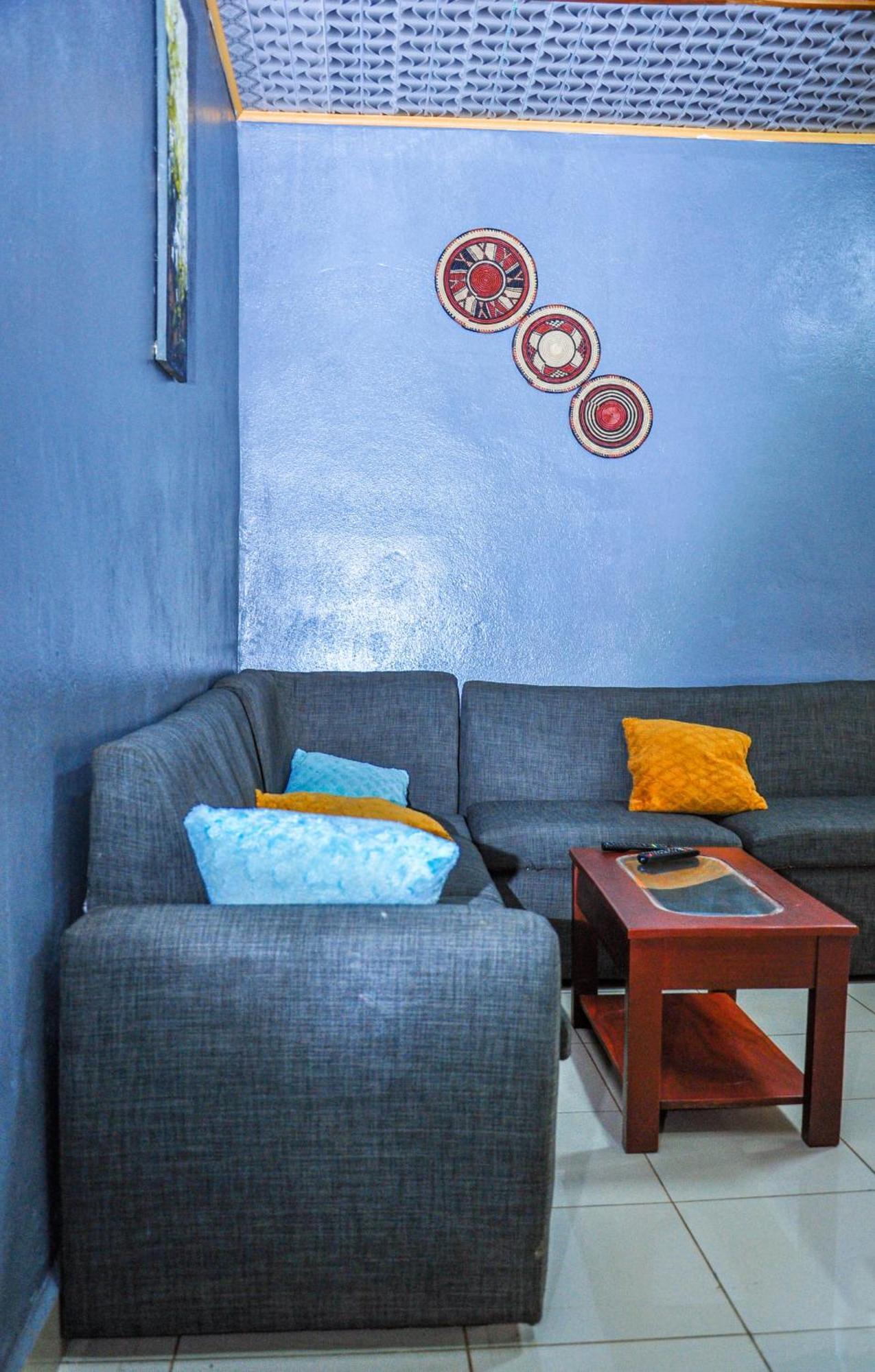 Appartement Les Logis De Nouvelle Route Bastos à Yaoundé Extérieur photo